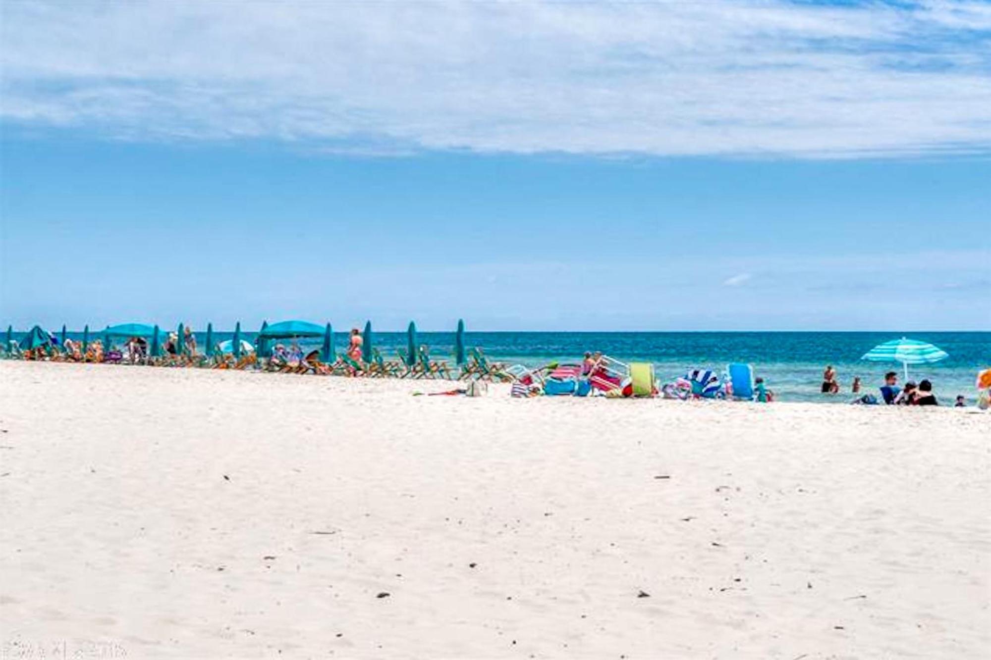 The Beach Club Resort And Spa Ґалф-Шорс Номер фото